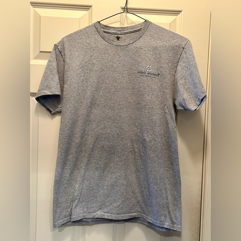 Simply Southern Women’s T-Shirt Size Medium
